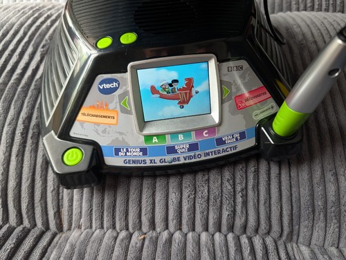 Vtech world video interactive - video,